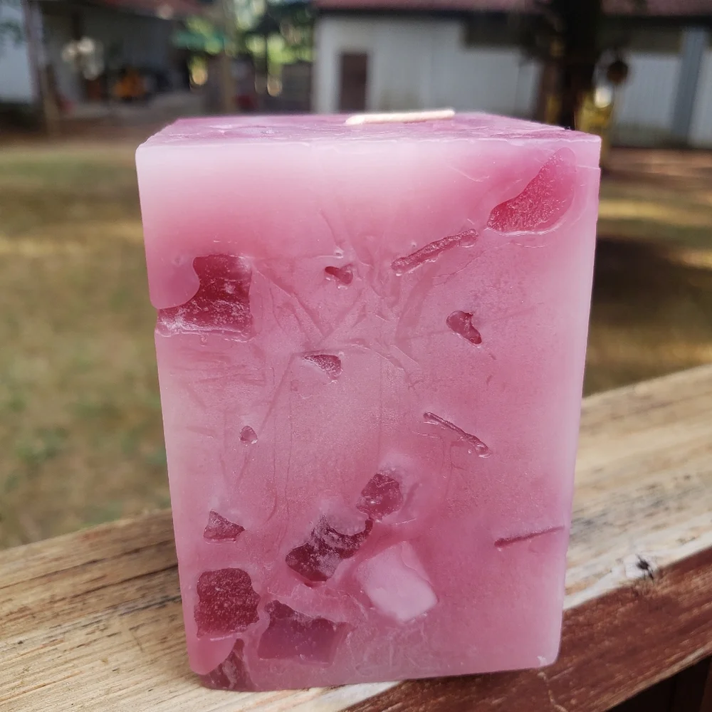 PartyLite Super Chunk Rasberry 3" x 4" Pillar Candle - Square - Picture 2 of 13